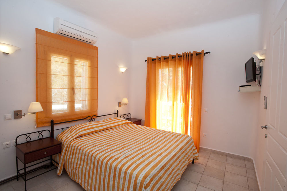 Villa Nireas Platys Gialos  Exterior photo